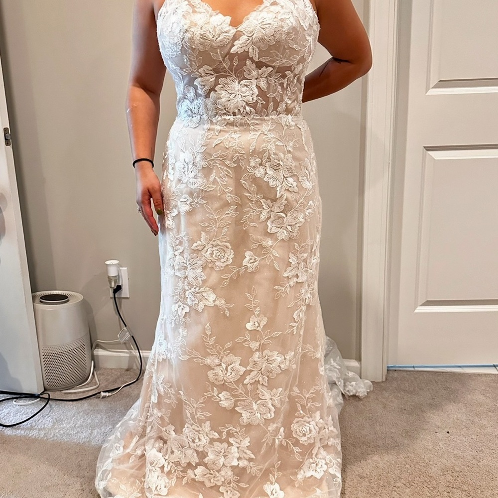 Elegant Lace Floral Dress